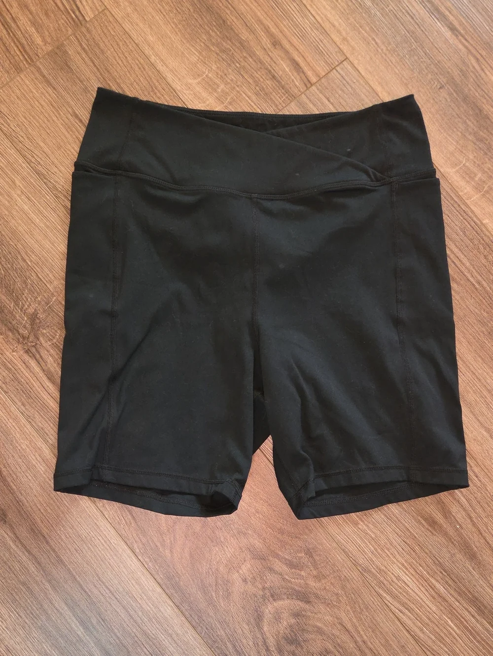 Danskin Black High-Rise Bike Shorts With V Front